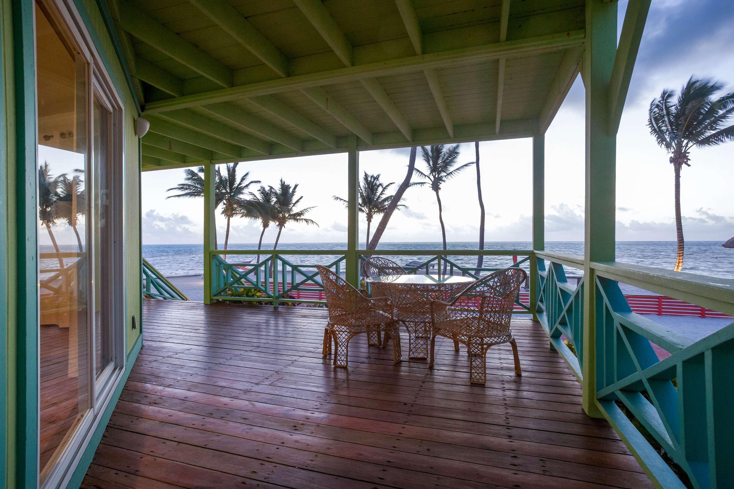 Costa Blu Beach Resort, Trademark Collection By Wyndham (Adults Only) San Pedro  Esterno foto