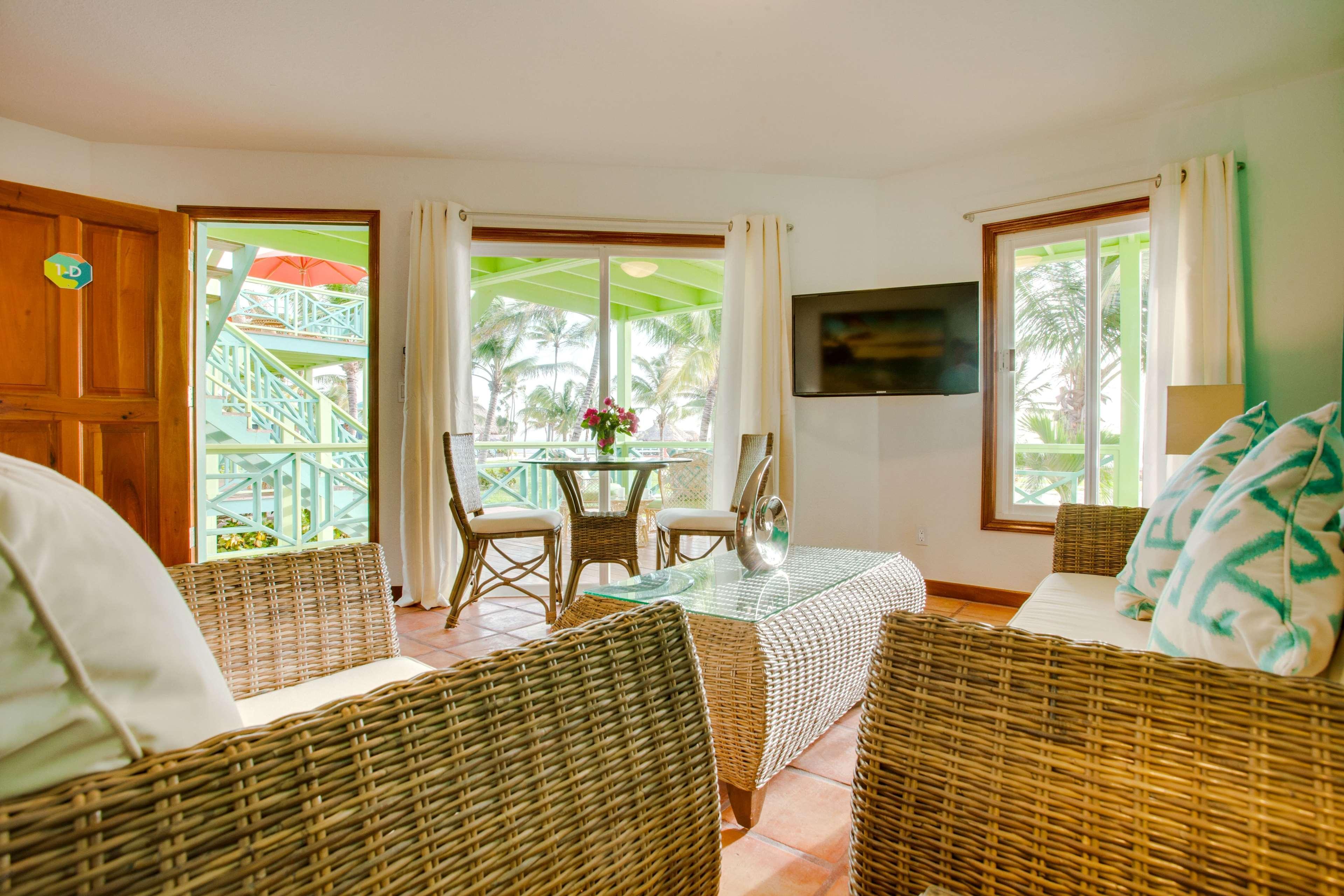 Costa Blu Beach Resort, Trademark Collection By Wyndham (Adults Only) San Pedro  Esterno foto