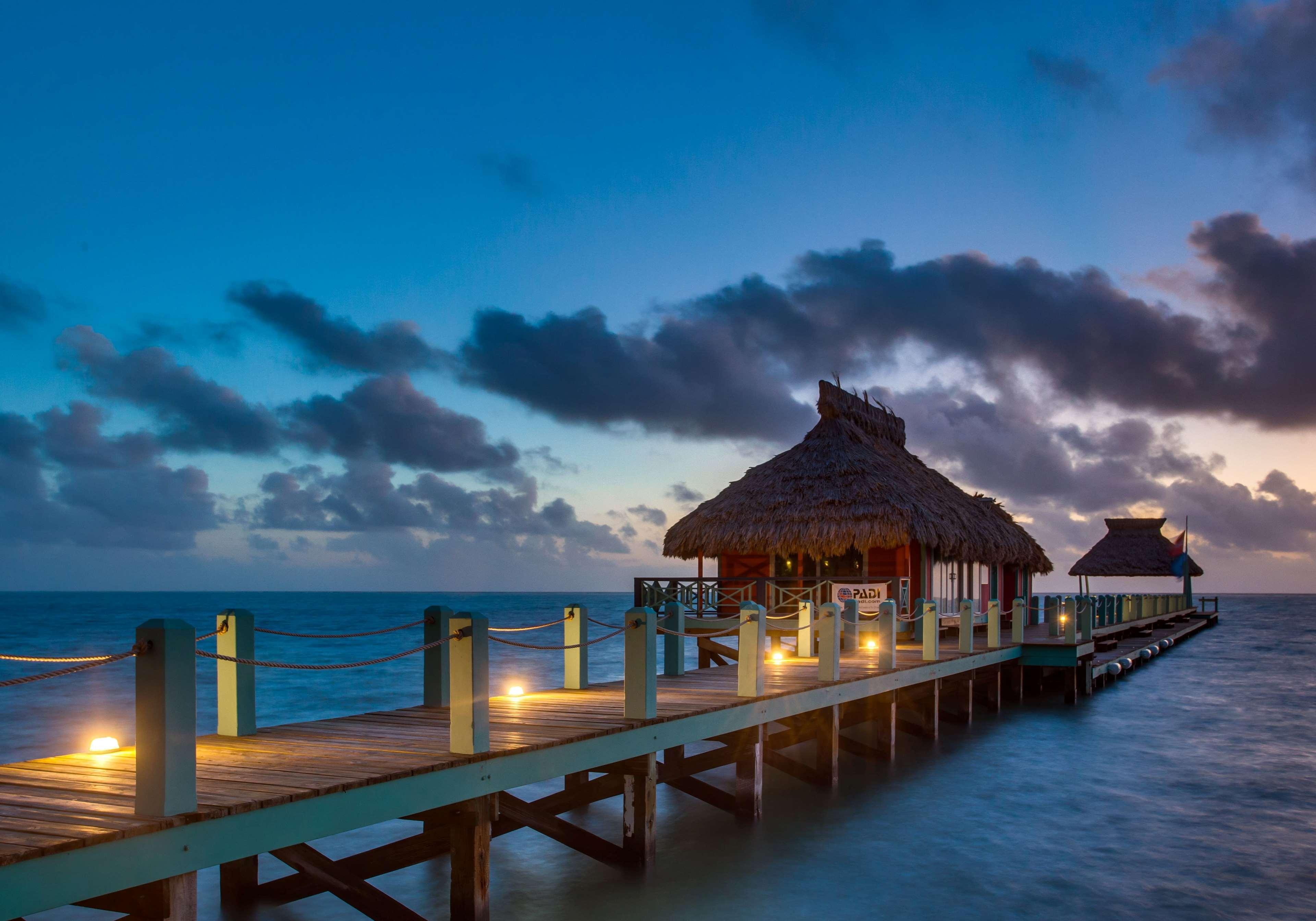 Costa Blu Beach Resort, Trademark Collection By Wyndham (Adults Only) San Pedro  Esterno foto