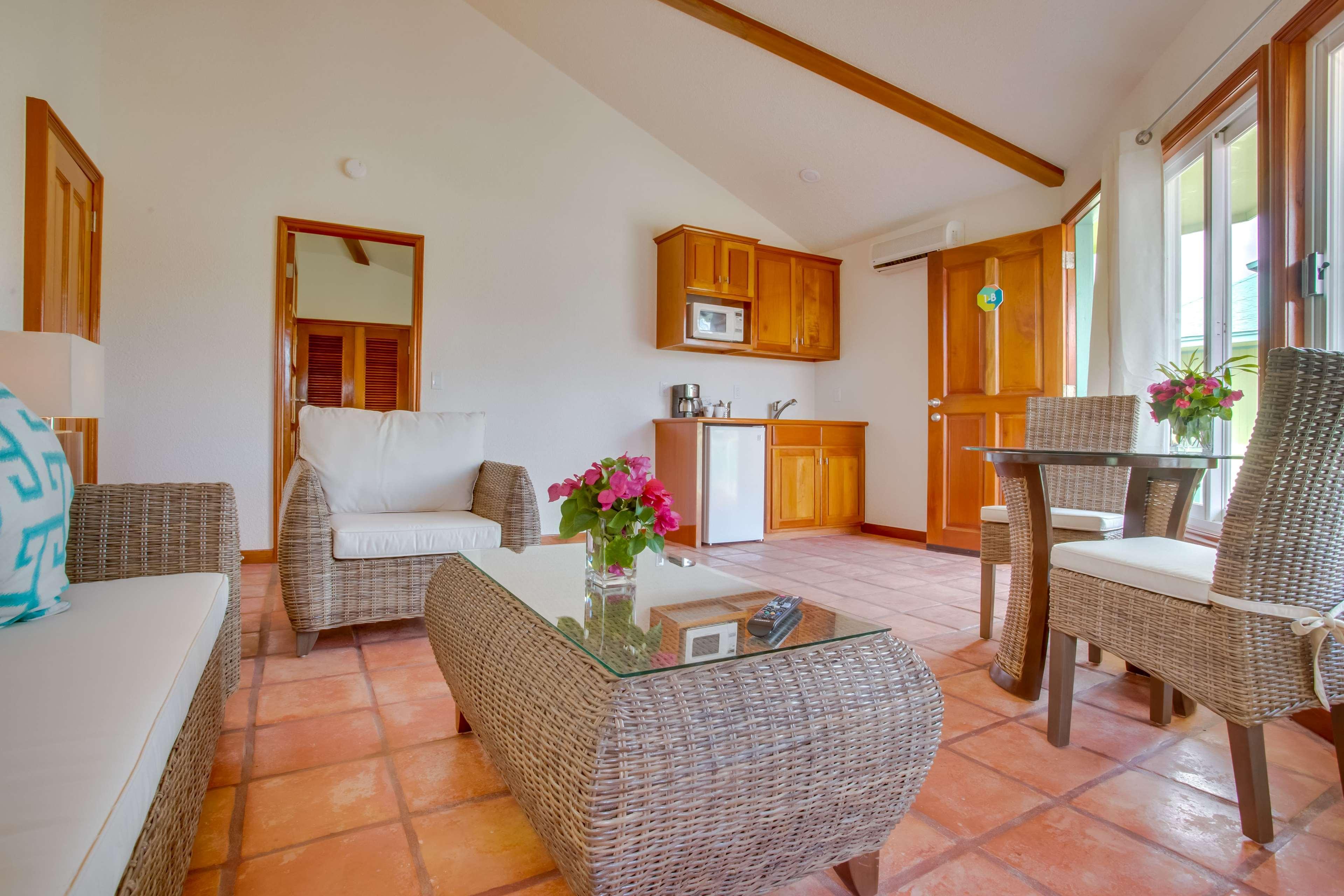 Costa Blu Beach Resort, Trademark Collection By Wyndham (Adults Only) San Pedro  Esterno foto